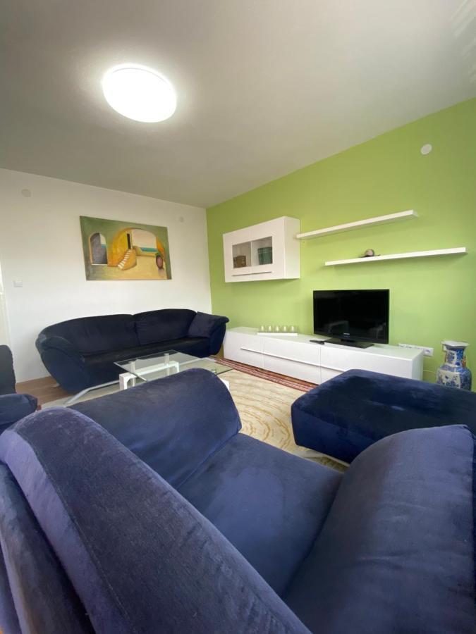 Апартаменти Apartman “Iva” Drvar Екстер'єр фото
