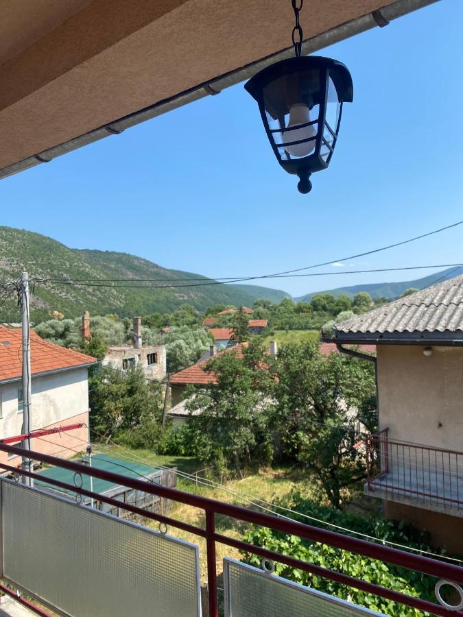 Апартаменти Apartman “Iva” Drvar Екстер'єр фото