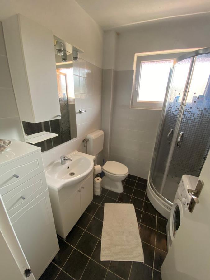 Апартаменти Apartman “Iva” Drvar Екстер'єр фото